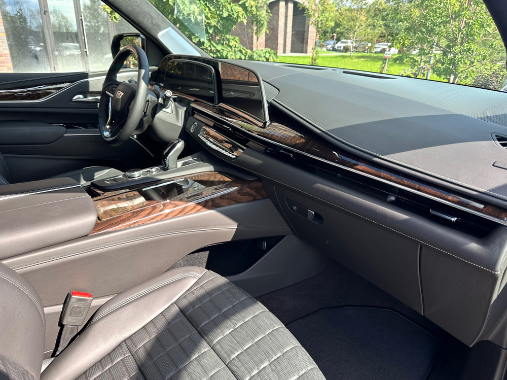 Cadillac Escalade ESV, 2023