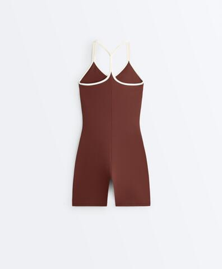 Oysho Короткий комбинезон Comfortlux с контрастными бретелями, кирпичный