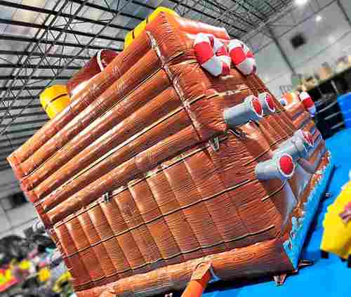 Надувной батут "Веселый кораблик", 7x5x5 м.