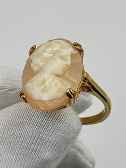 Кольцо с камеей