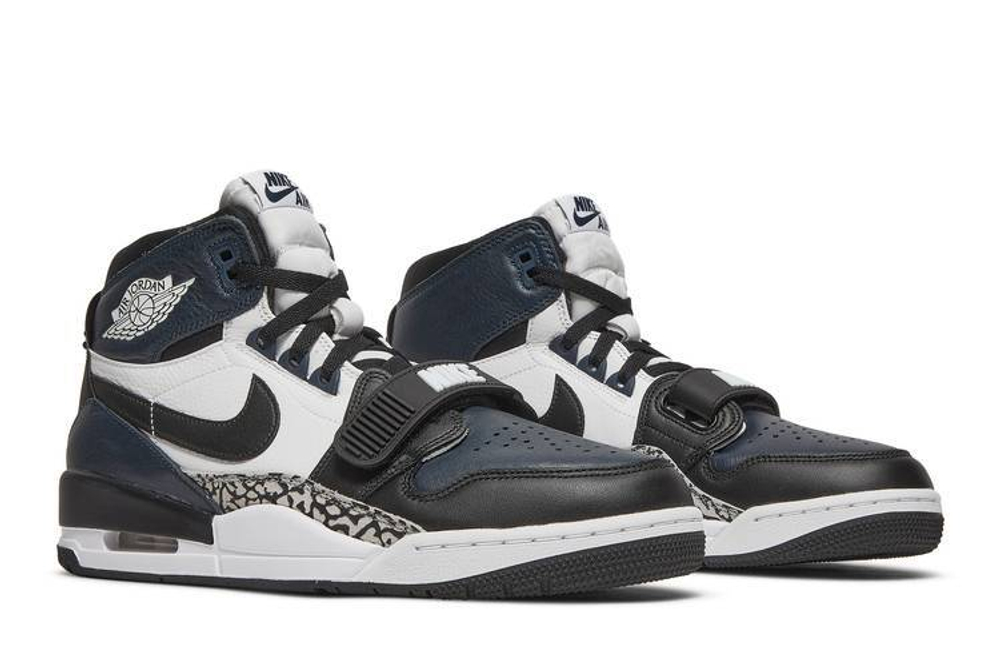 Кроссовки Jordan Legacy 312