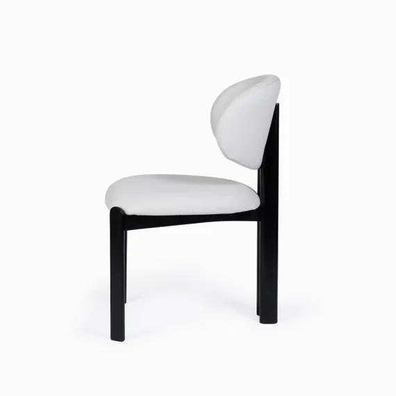 Обеденный стул Sage, черные ножки с белой обивкой