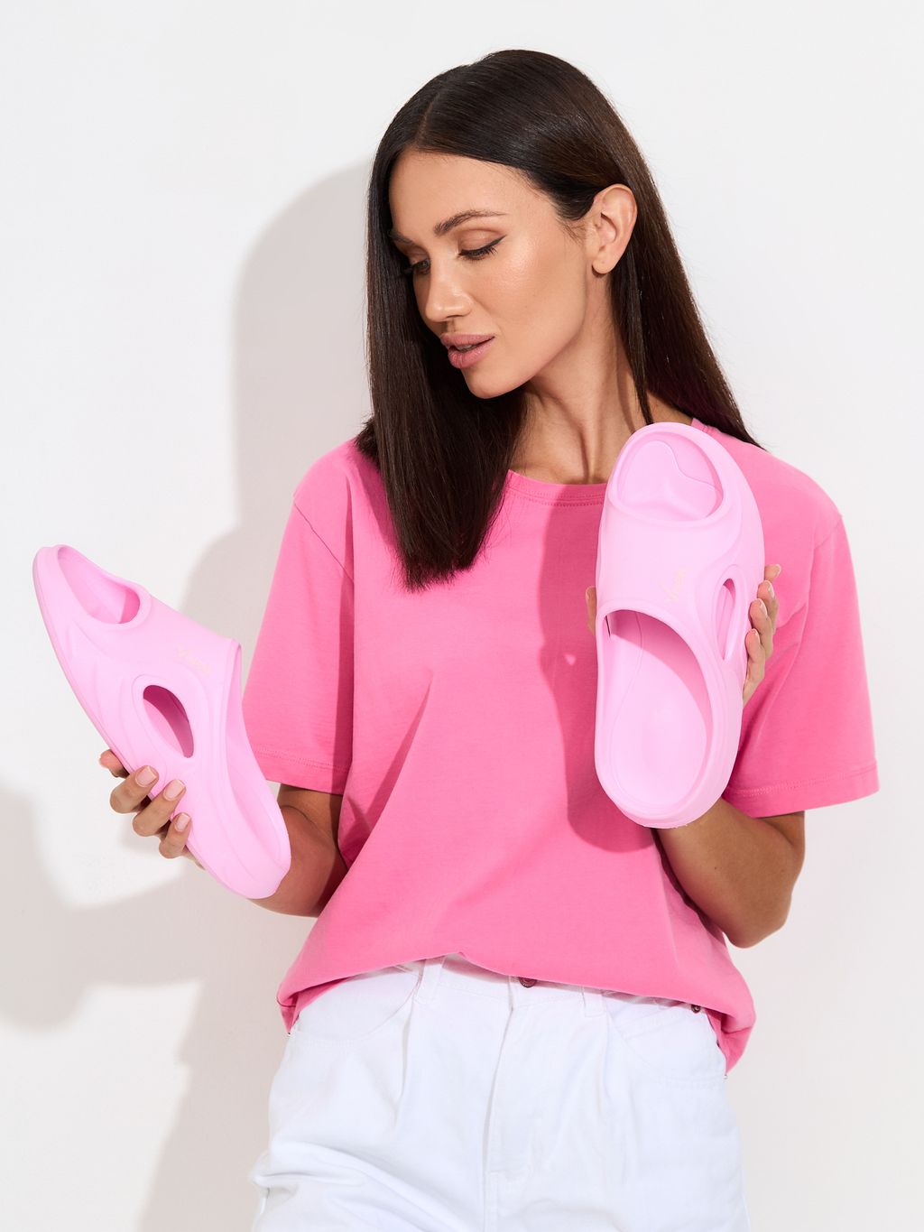 Шлепанцы женские розовые