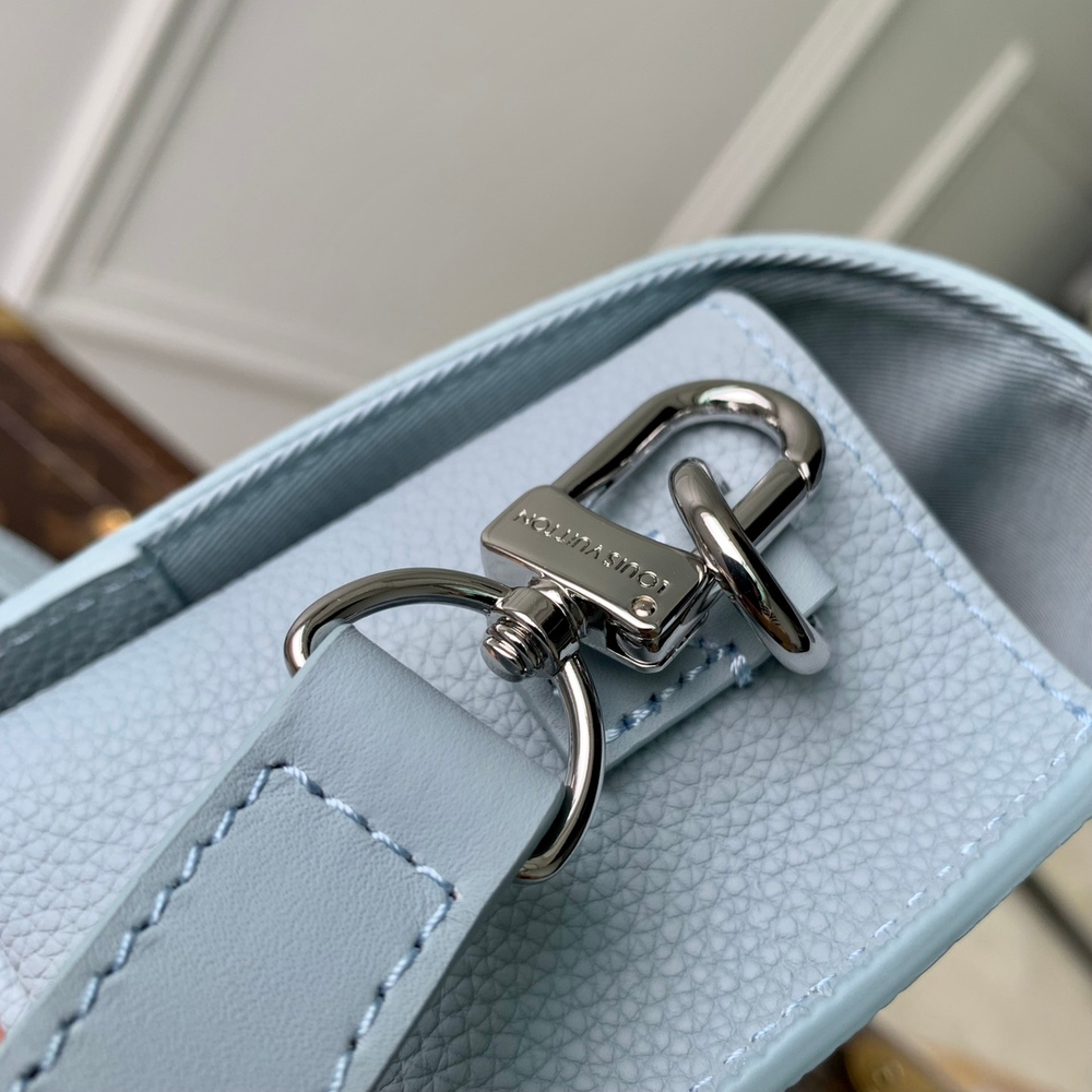 Louis Vuitton Fastline Wearable Wallet