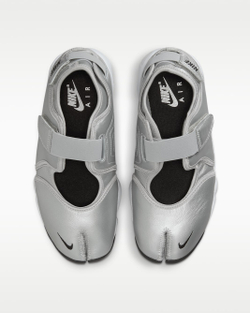 NIKE Кроссовки-балетки Nike Air Rift, серебристый