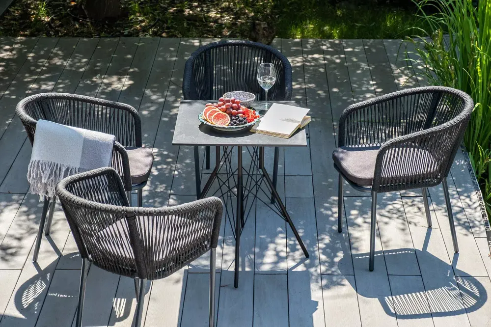 "Конте" интерьерный стол из HPL 70x70см, цвет "серый гранит"