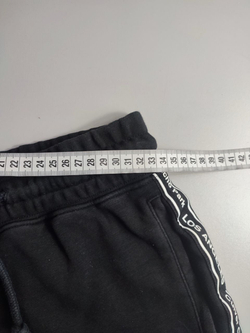 Шорты H&M базовые 42 размер