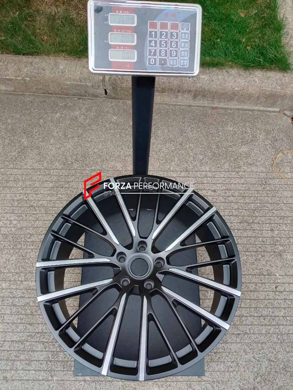 КОВАНЫЕ ДИСКИ для ASTON MARTIN DBX AM8 2023 АСТОН МАРТИН