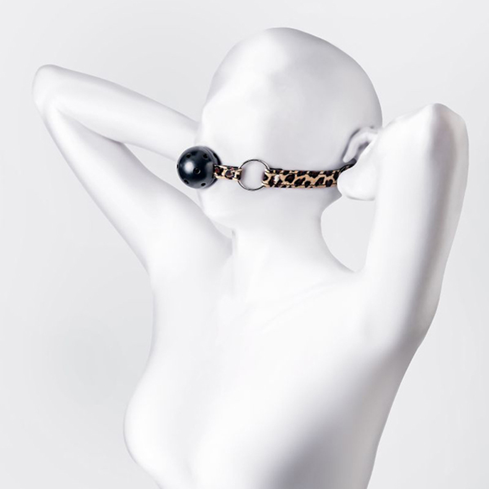 Черный кляп-шар 4,5см на леопардовых ремешках ToyFa Anonymo 310302