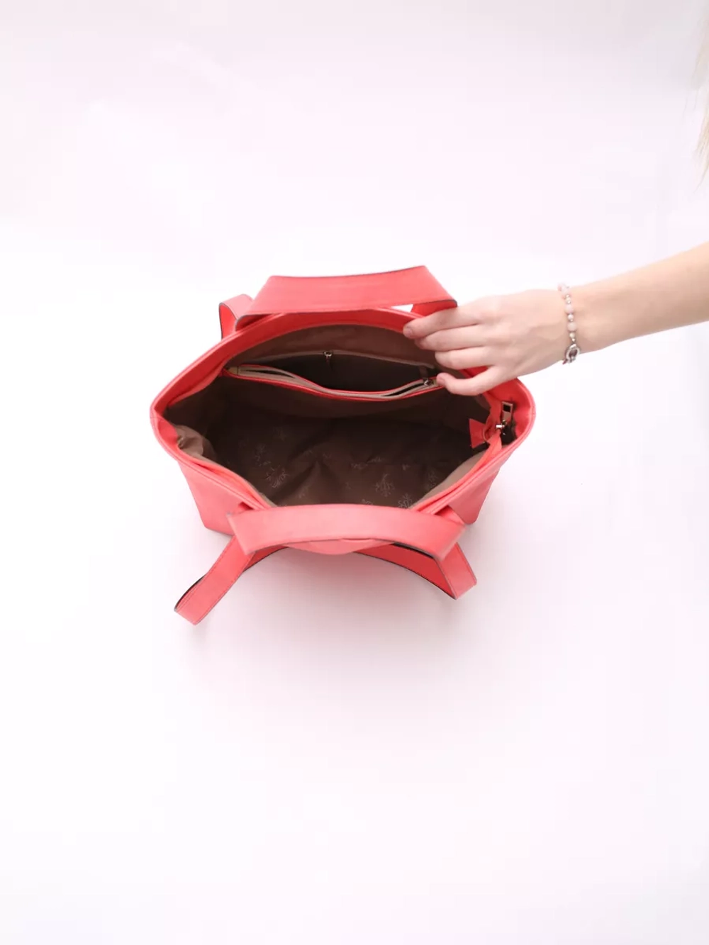 сумка тоут через плечо средняя с двумя ручками