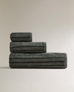 Zara Home - Велюровое банное полотенце с полосатой текстурой, зеленый, 50х90 см