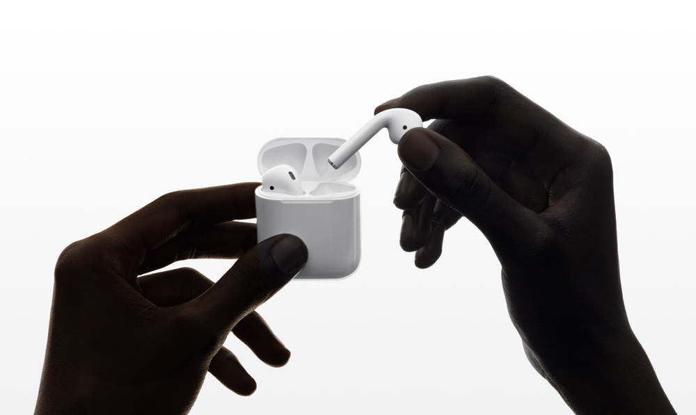 Беспроводные наушники Apple AirPods 2