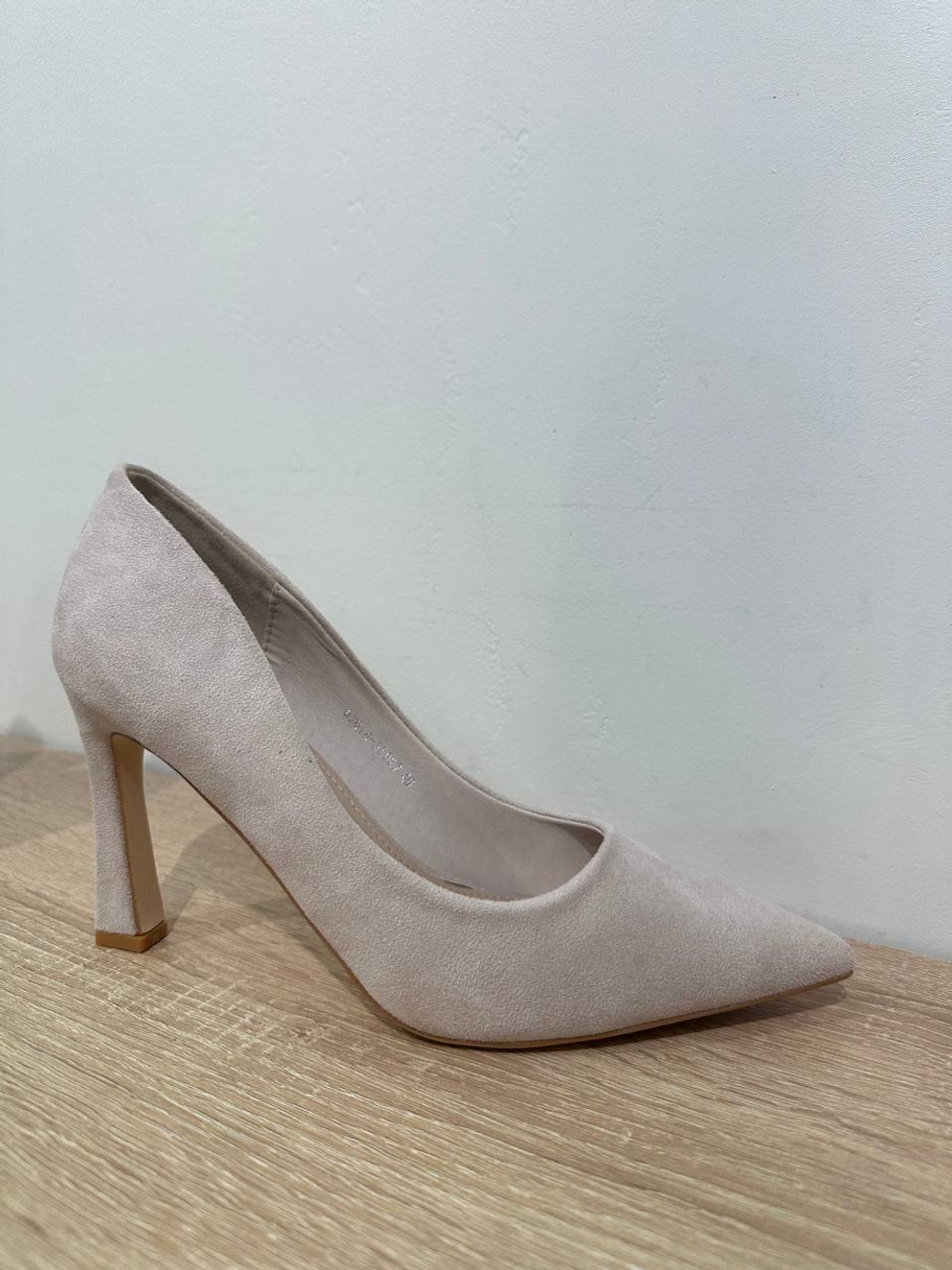 Туфли из эко замши