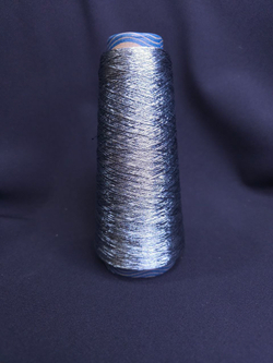 Итальянская бобинная пряжа, Люрекс для декорирования От производителя FILOSOPHY арт. PAGLIETTA ВЕС БОБИНЫ 50 грамм Состав 80% Вискоза, 20% Полиэстер, Длина 1200м/100гр.