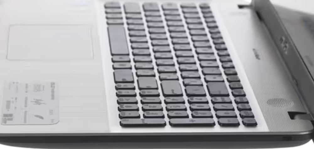 15.6" Ноутбук ASUS X541UV-DM1414T (1366x768, Intel Core i3-6006u, 6ГБ RAM, 128ГБ SSD, GeForce 920MX, Win 10 Pro)