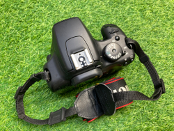 Canon 1000D + 18-55mm 9.000 кадров Покупка/Продажа