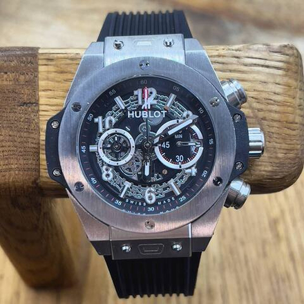 Часы Hublot