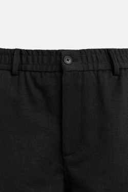 ZARA БРЮКИ REGULAR FIT ИЗ ТКАНИ С ТЕКСТУРОЙ, ЧЕРНЫЙ