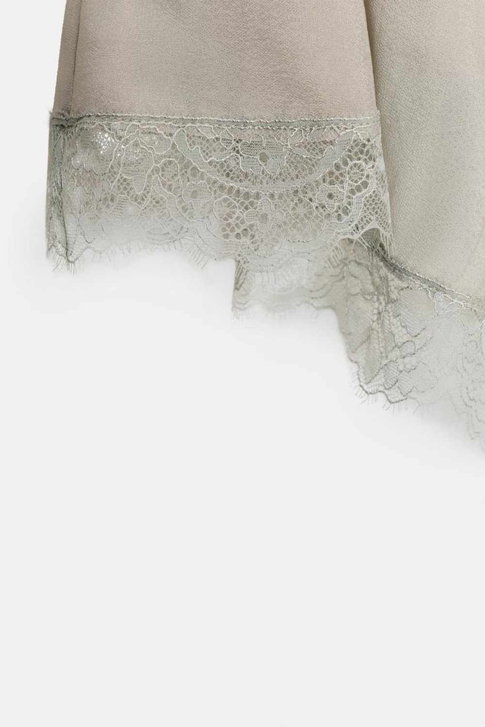 ZARA ТОП ИЗ ЖОРЖЕТА С КРУЖЕВОМ, СЕРЫЙ