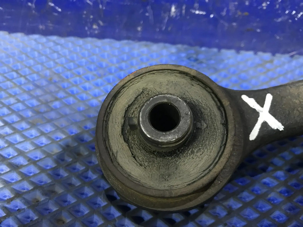 Рычаг передний левый MAZDA MAZDA6 2003