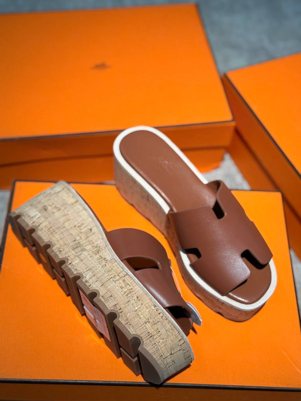 Шлепанцы Hermes
