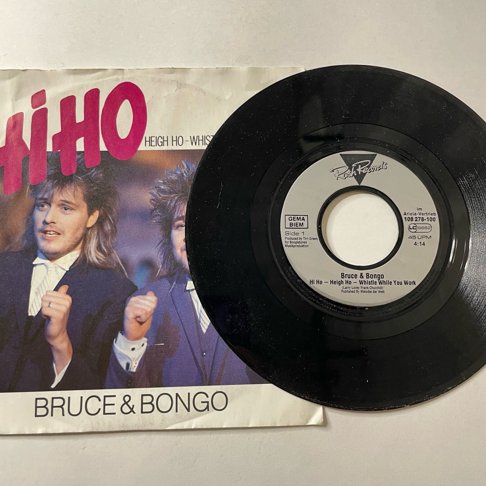 Винтажная виниловая пластинка LP Bruce and Bongo Hi Ho Heigh Ho Whistle While You Work (Germany 1986) 7 дюймов, 45 RPM, Single
