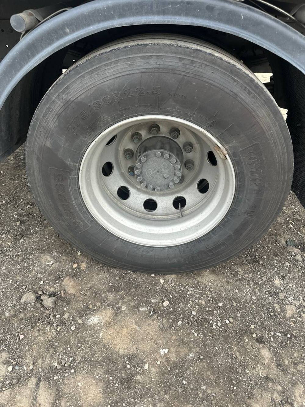 Forland 12 4x2 Бортовой (Евроборт) 2391M5 (Евроборт, Дизельный, 4,5 л, 209 л.с. МТ)