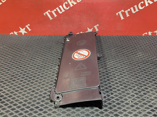 Крышка блока предохранителей 2019г