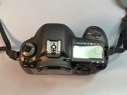 Canon EOS 5D Mark IV 65.000 кадров