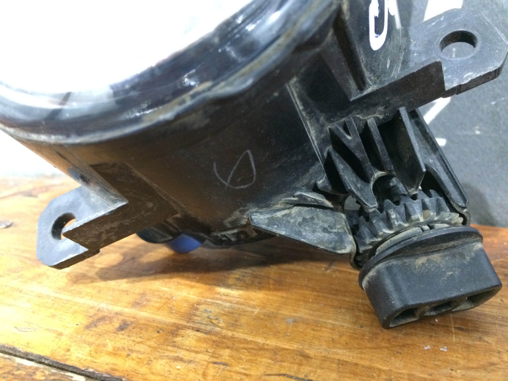 ПТФ передняя Honda, Citroen, Peugeot, Ford Accord 8, Berlingo, C4 2, Mondeo 5  Б/У Оригинал 89211690