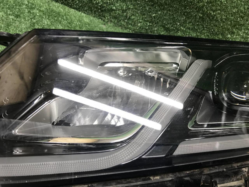 Битая Фара левая Geely Coolray (2019-2024) LED