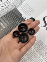 Пуговицы черные на два прокола с длинной прорезью (Канадские пуговицы)