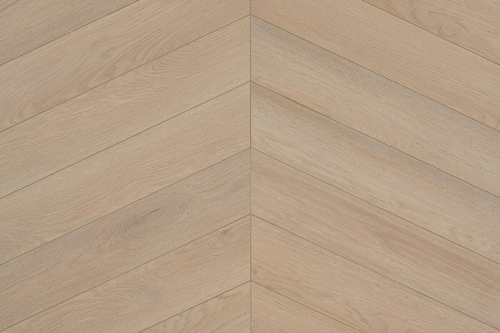 Ламинат CBM Chevron 12 мм 605А/С Дуб Орже 1.996 м2