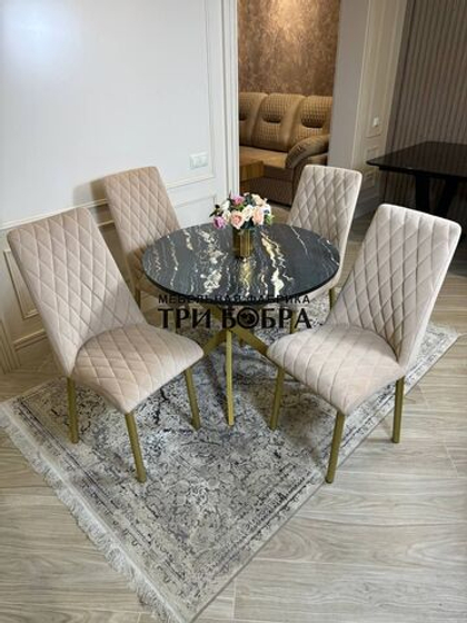 Круглый раздвижной стол "Луанда" и стулья "Бентли" бежевые