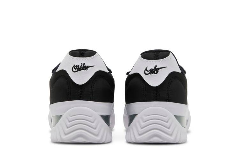 Кроссовки Nike Brsb