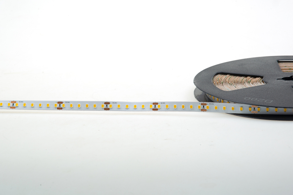 Стабилизированная светодиодная лента,нейтральный, 120 д/м 4000K, 9,6W/m, 920 Lm/m,IP20,Ra95,бобина 15м.