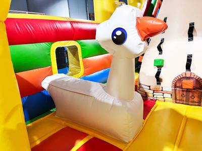 Коммерческий надувной батут с горкой «Добрая русская сказка», 8*4*5 м.