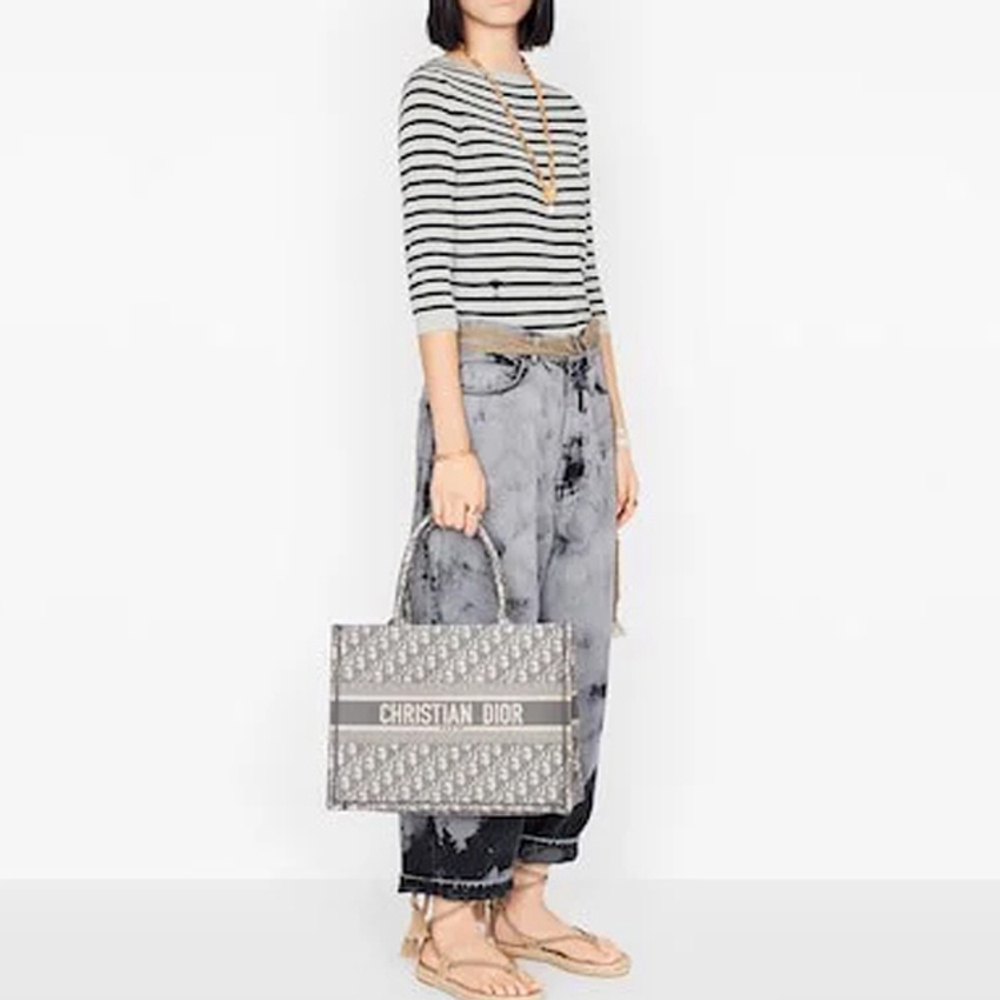 Сумка DIOR Book Tote, M1296ZRGO-M932