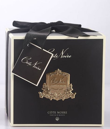 Букет из 5 розовых роз в черной вазе, Cote Noire