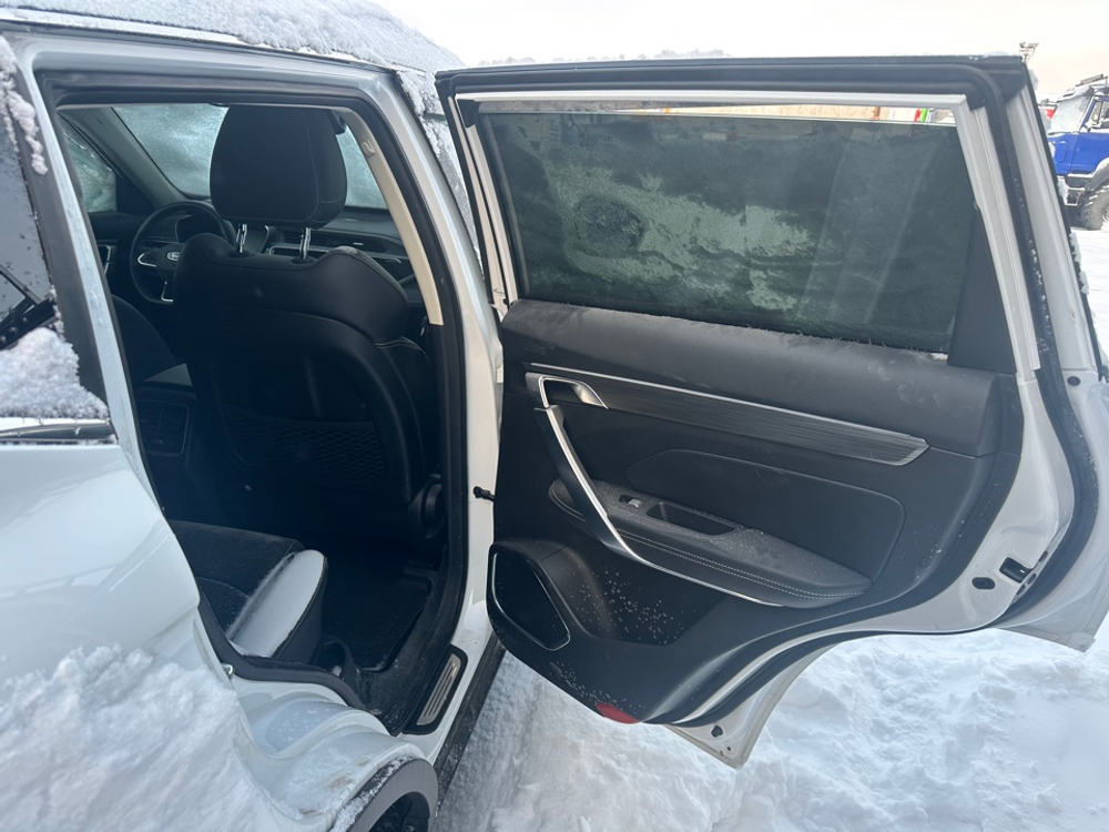 Geely Atlas Pro Flagship+ 1.5T DCT7 4WD