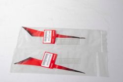 86802-KZZ-A20ZB. STRIPE, L. RR. FENDER *TYPE1*