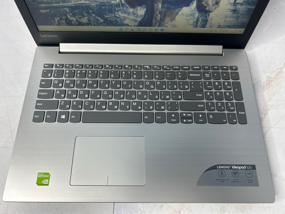 Ноутбук Lenovo 330-15IKB. Конфигурация: I5-8250U/8GB/1TB/GF MX150/Win11/FHD