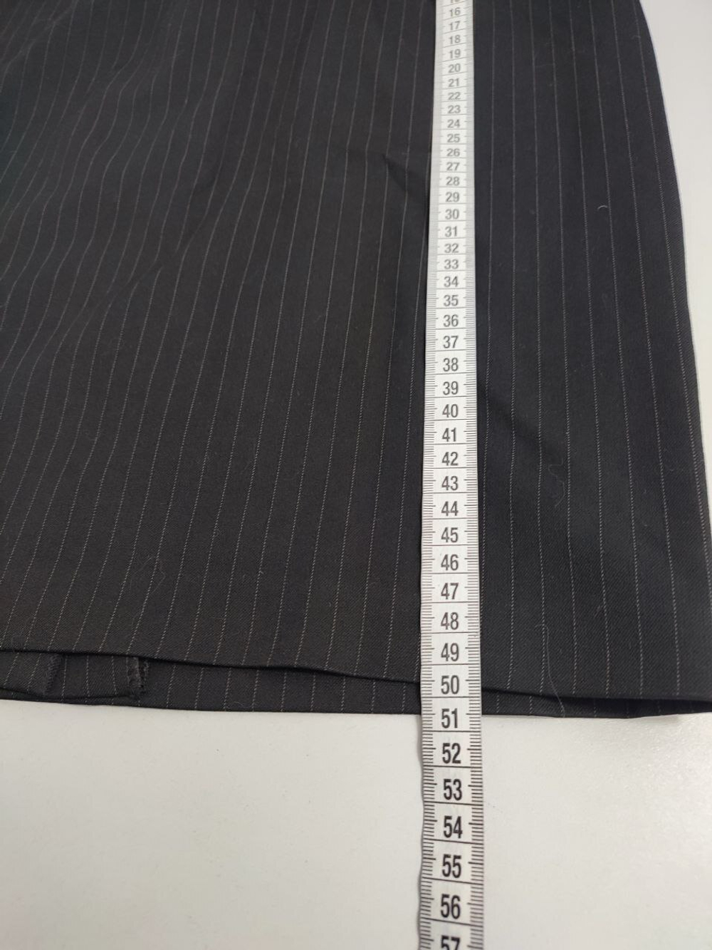 Юбка классического кроя 46 размер