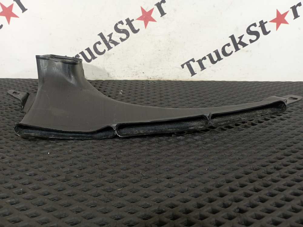 Воздуховод отопителя