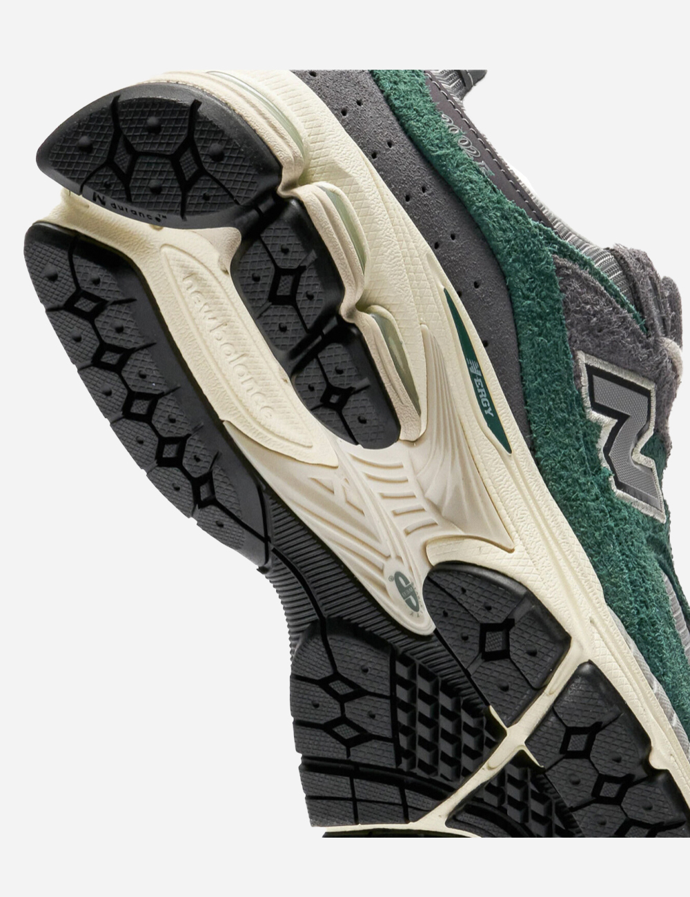 New Balance 2002R "New Spruce"