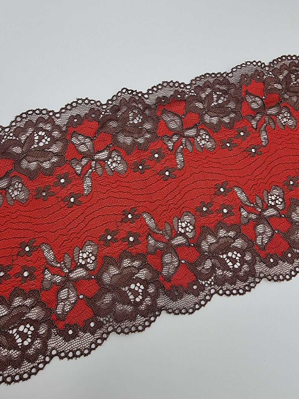 Кружево эластичное красное/коричневое КС125 (18 см)