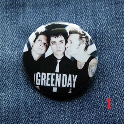 Значок Green Day 36 мм ( в ассортименте )