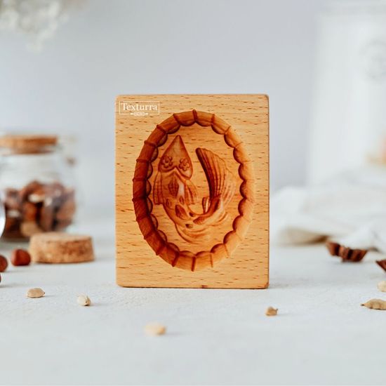 Пряничная форма рыба колесом