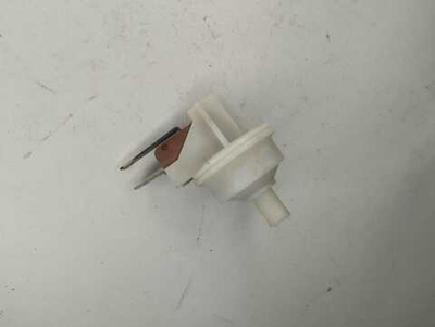 Датчик давления для посудомоечной машины Indesit C00094157 б/у