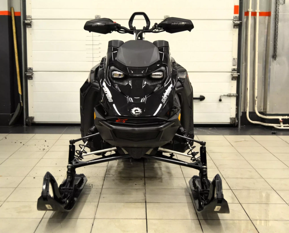 BRP SKI-DOO SUMMIT X EXPERT 165 850 E-TEC